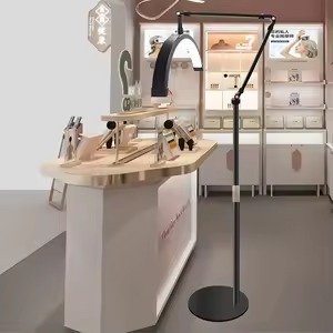 Aesthetic lamp black - LUMINÁRIA DE CHÃO PARA SALÃO